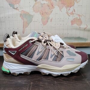BRAND NEW Adidas Hyperturf Adventure 'Sand Strata Shadow Red' Men's Size: 11.0